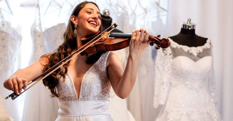 Profesionální houslistka na svatební obřad Alena Kašparová